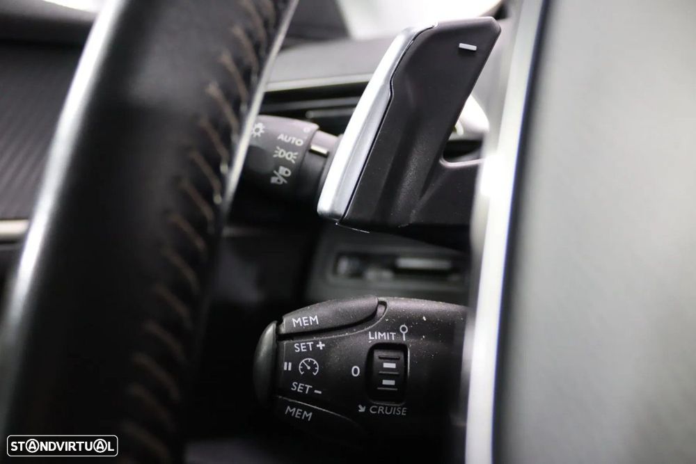 Peugeot 5008 PureTech 130 EAT8 Stop & Start Active - 13