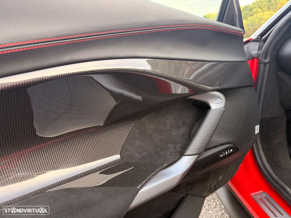 Ferrari 296 GTB 3.0 Twin-Turbo V6 - 14