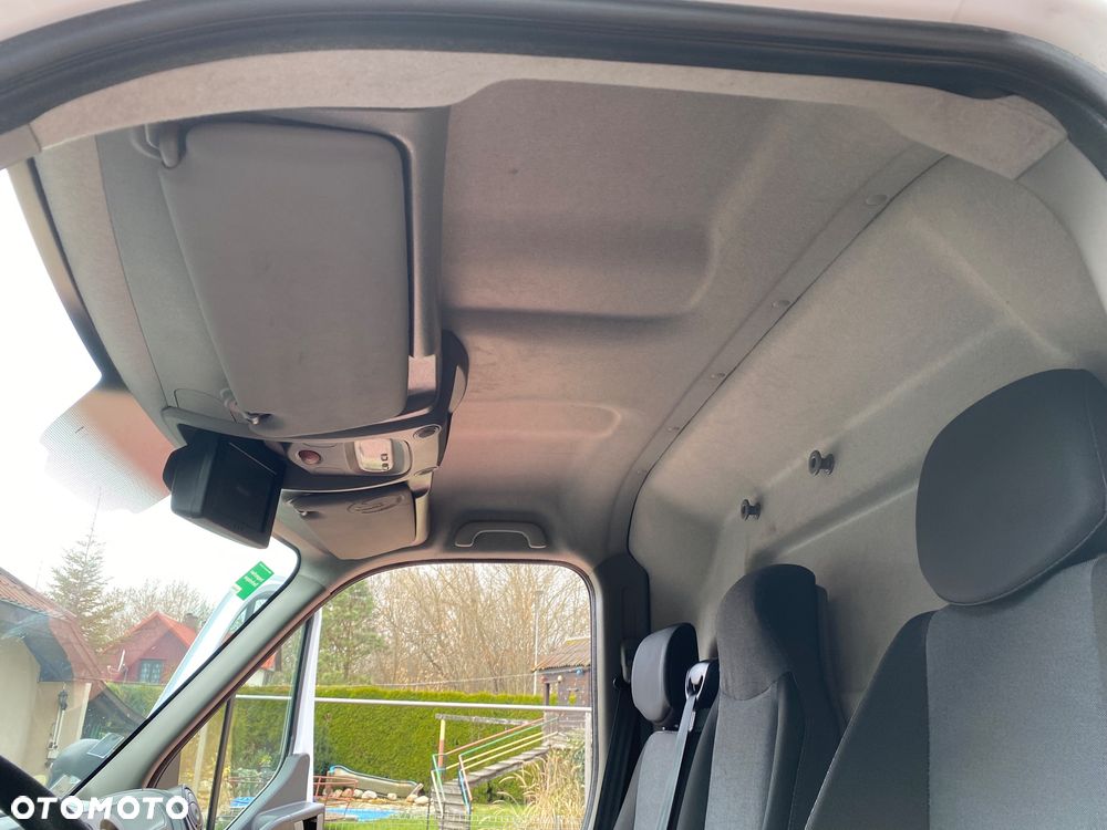 Renault MASTER L2 H2 135 DCI z regałami warsztatowymi - 22