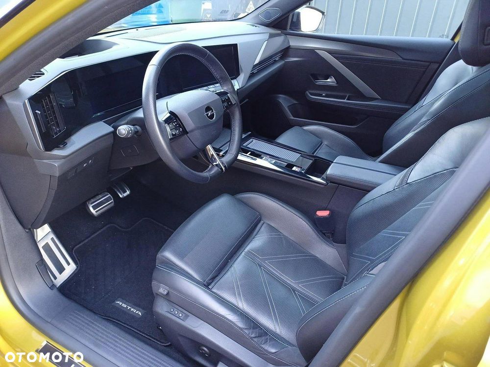 Opel Astra 1.6 T Plug-in Hybrid Ultimate - 10