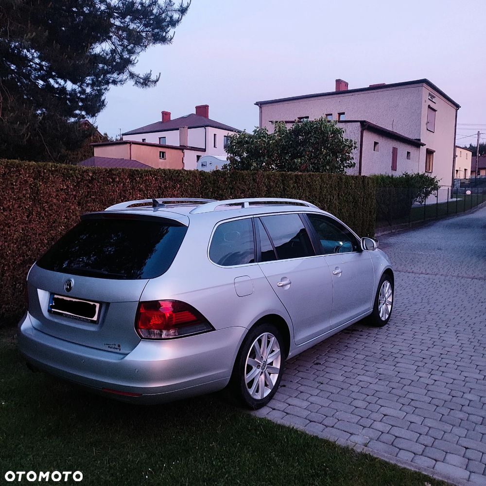 Volkswagen Golf 2.0 TDI DPF Highline - 5