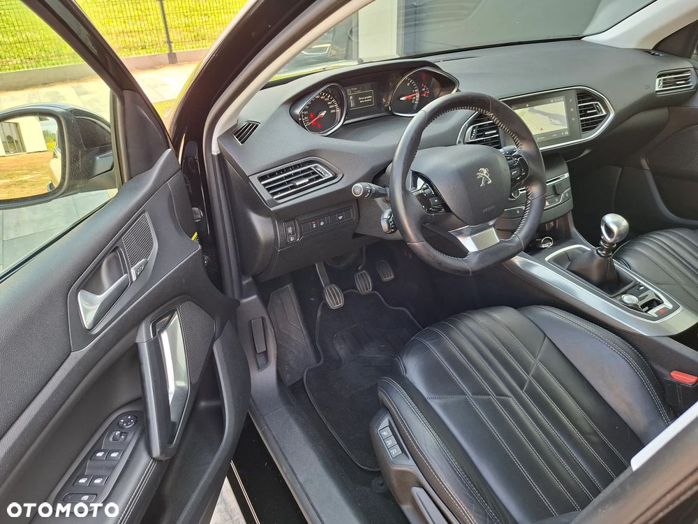 Peugeot 308 BlueHDi FAP 120 Stop & Start Allure - 2