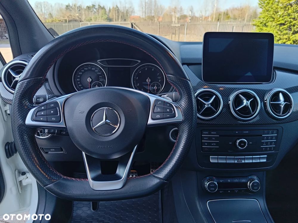 Mercedes-Benz Klasa B 160 7G-DCT AMG Line - 16