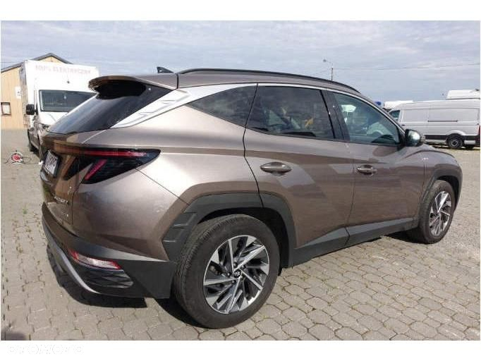 Hyundai Tucson - 4