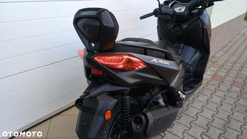 Yamaha X-max - 26
