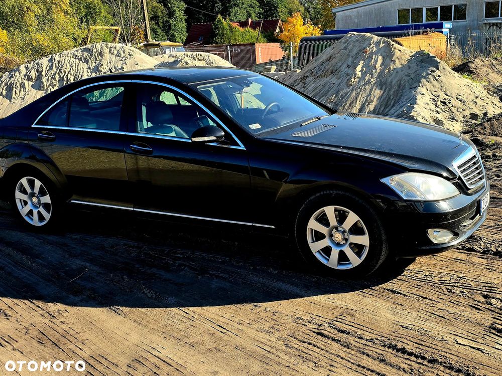 Mercedes-Benz S-Class 2009 photo 4