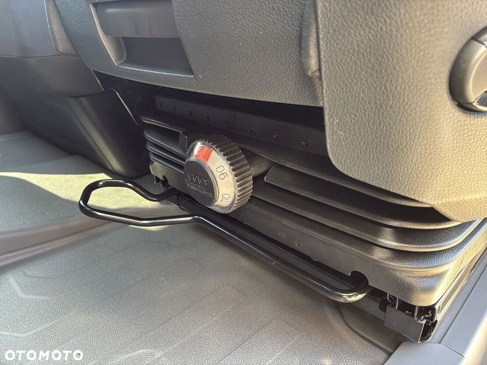 Volkswagen Crafter 35 Furgon, 2.0 TDI 177KM, Wysoki dach, r. o. 3640 - 40