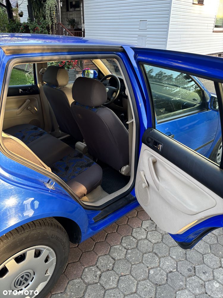 Volkswagen Golf 1.4 - 11