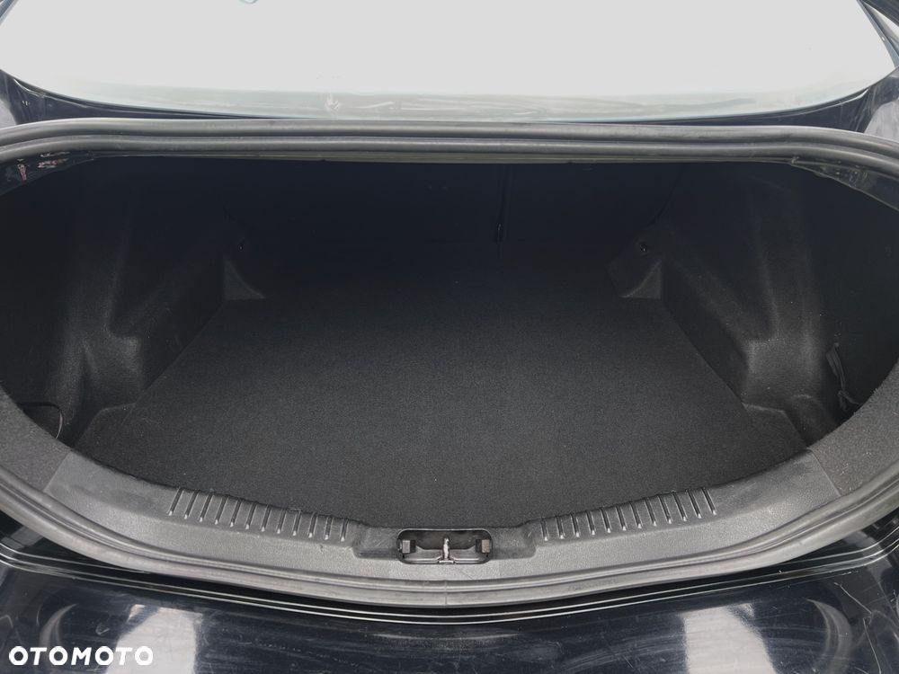 Ford Mondeo 2.0 TDCi Titanium - 20