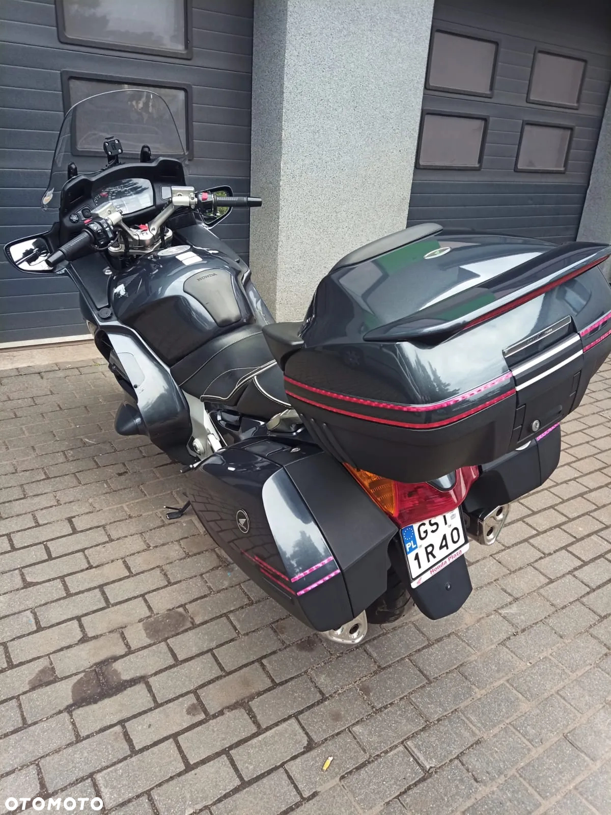 Honda ST - 5