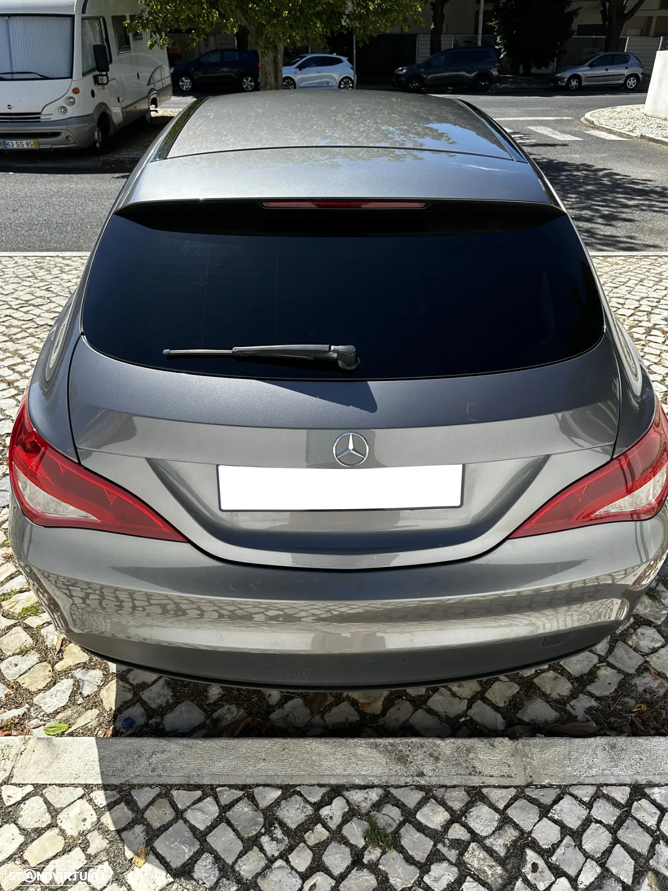 Mercedes-Benz CLA 180 d Shooting Brake - 4