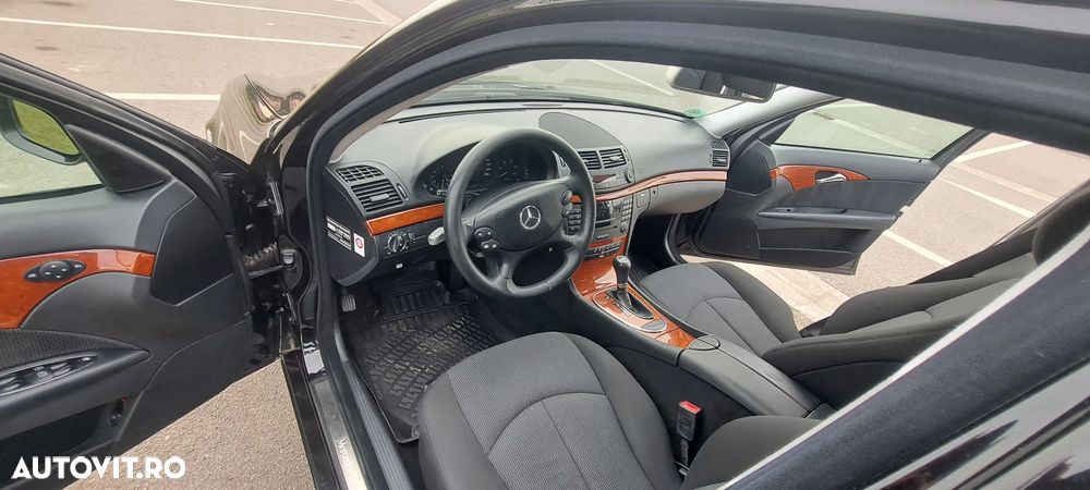 Mercedes-Benz E 220 CDI Automatik Elegance - 18