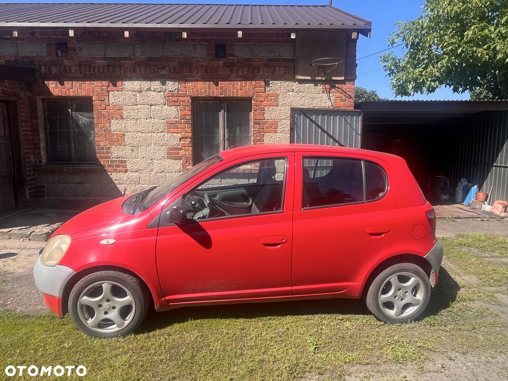 Toyota Yaris - 2