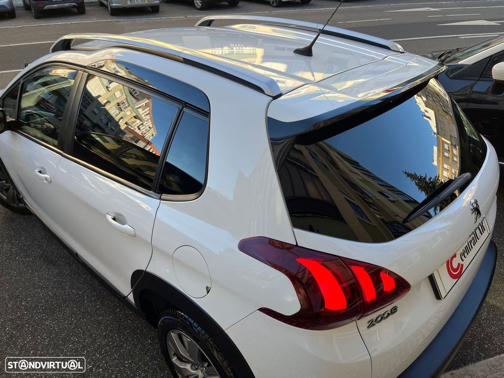 Peugeot 2008 1.5 BlueHDi Signature - 49