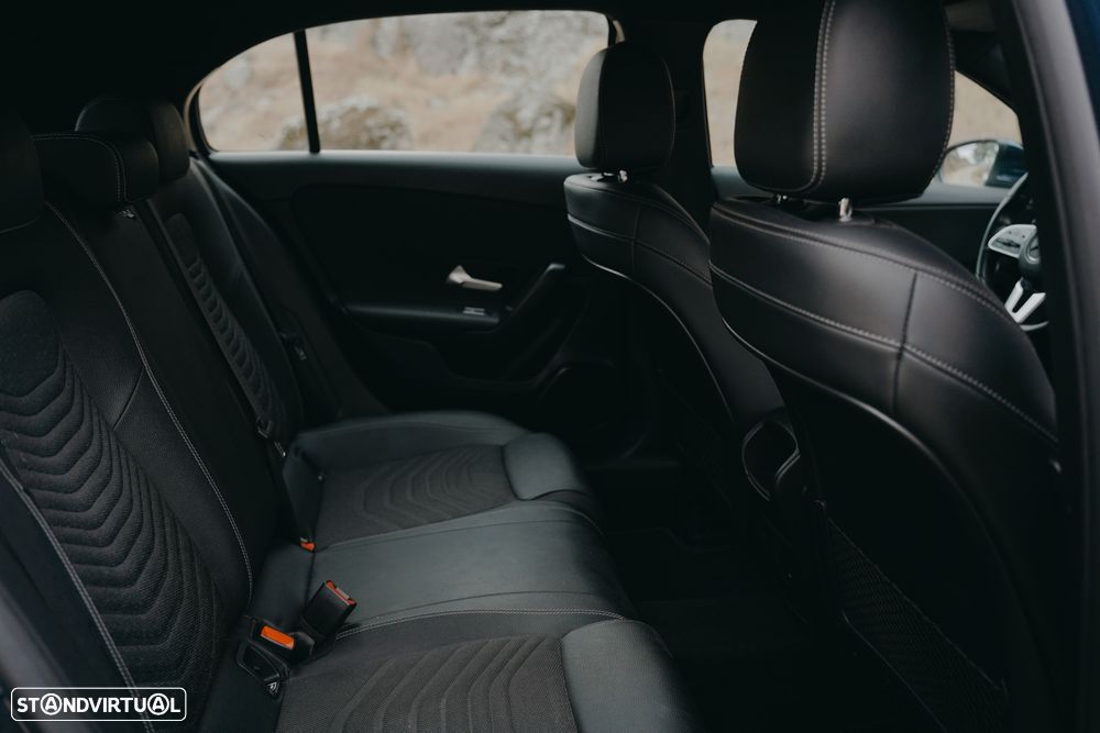 Mercedes-Benz A 250 e Style Plus - 23