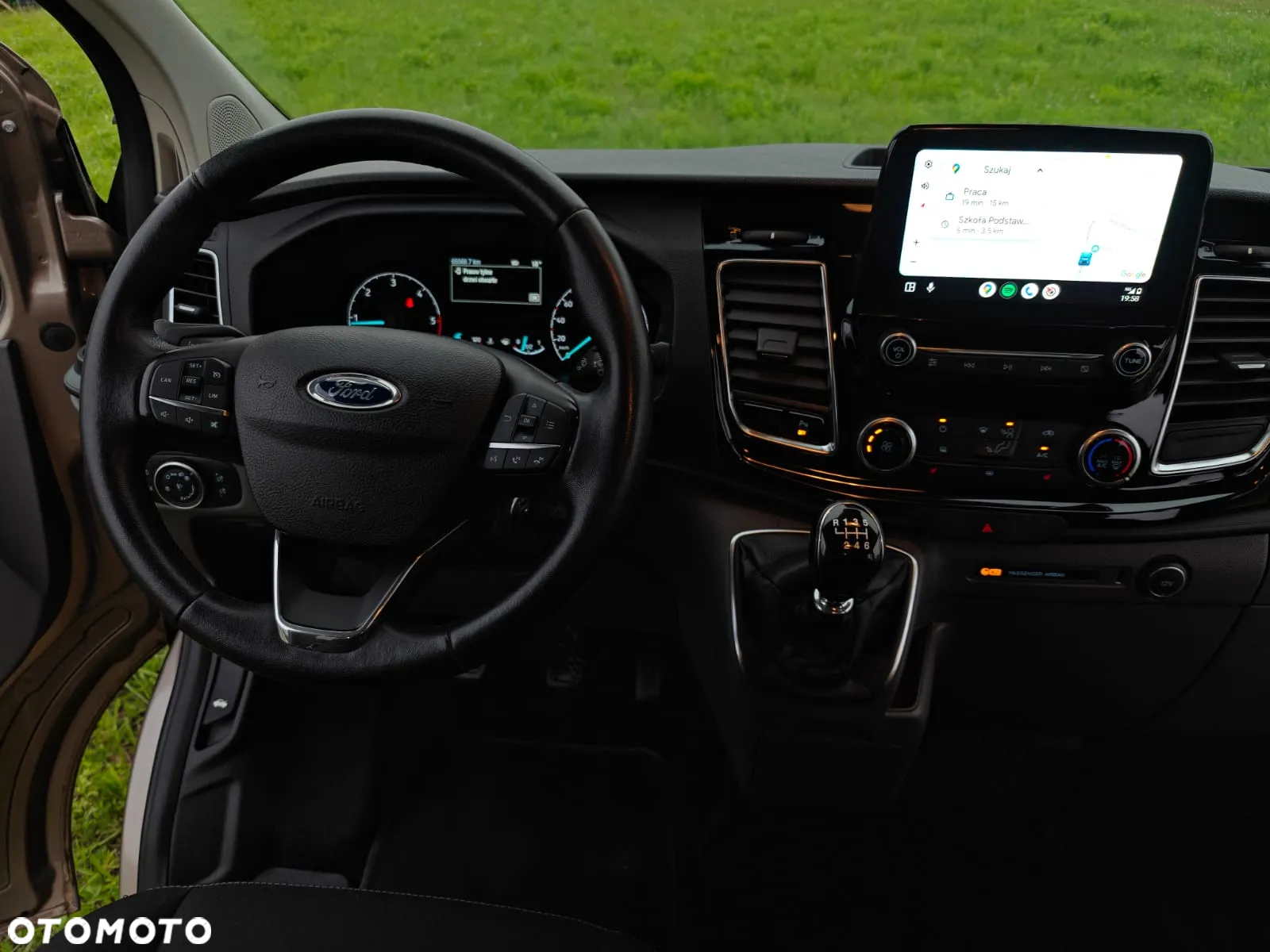 Ford Transit Custom 290 L1H1 Limited - 29