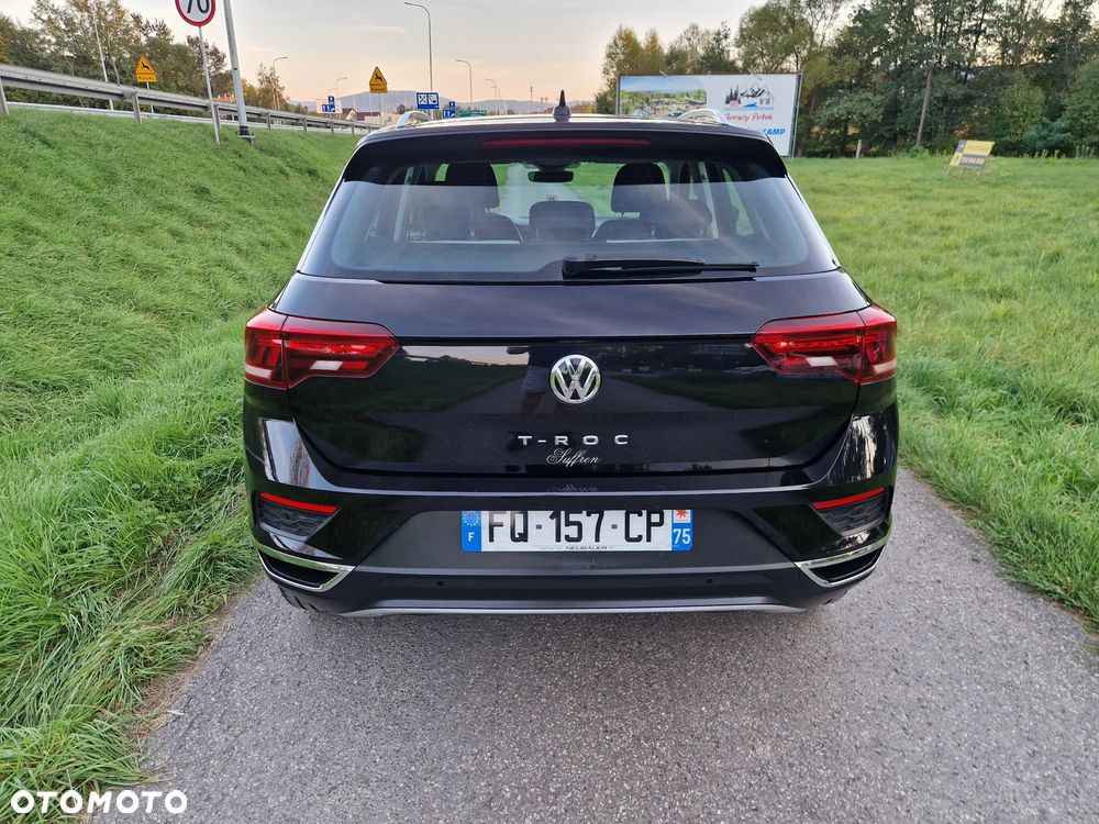 Volkswagen T-Roc - 9