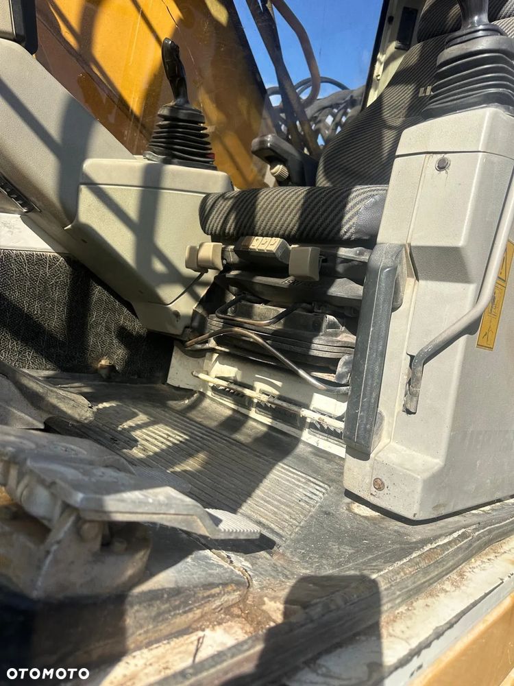 Liebherr Koparka Gąsienicowa Wyburzeniowa LIEBHERR 944 R944B HD-SL Ramie Long - 12