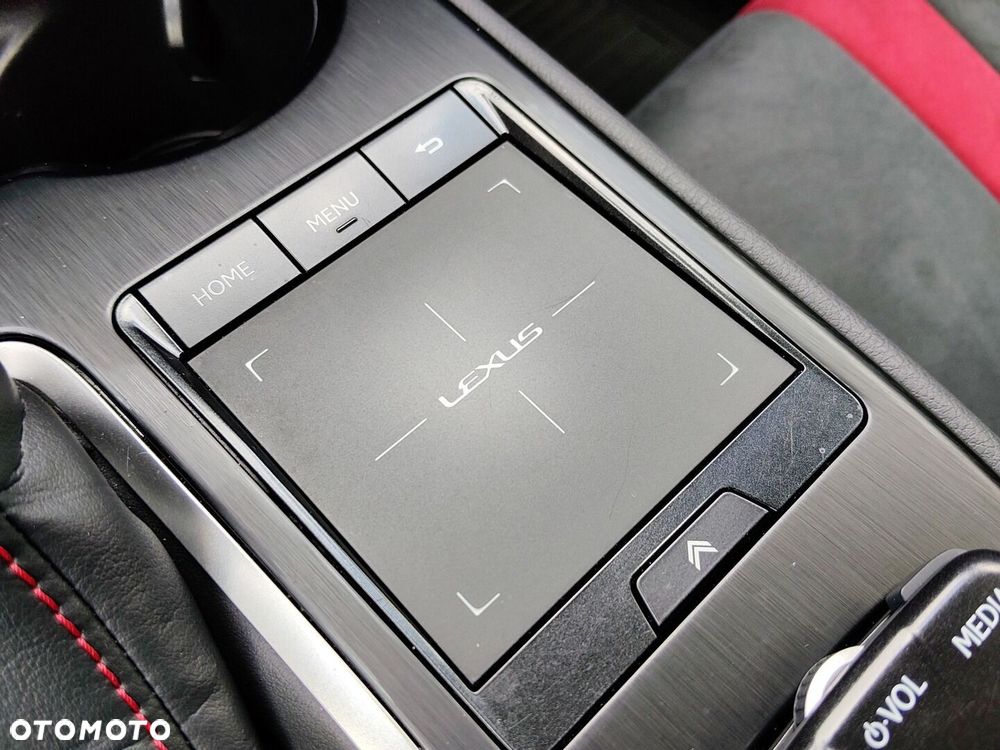 Lexus UX 250h GPF F Sport Edition AWD - 29