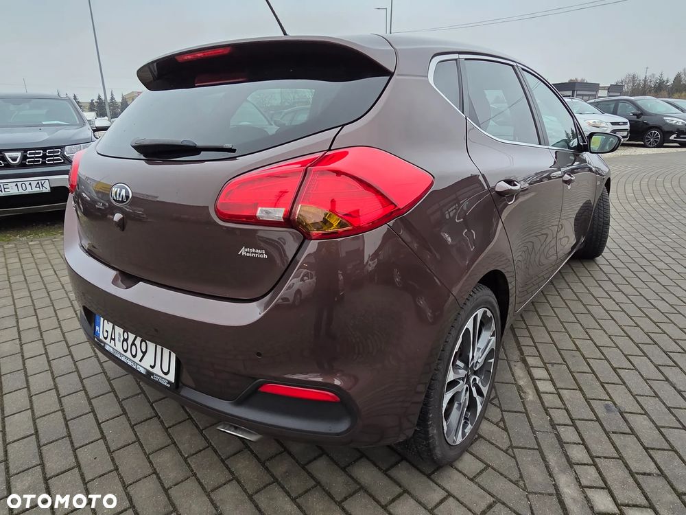 Kia Ceed 1.6 GDI DCT Platinum Edition - 7