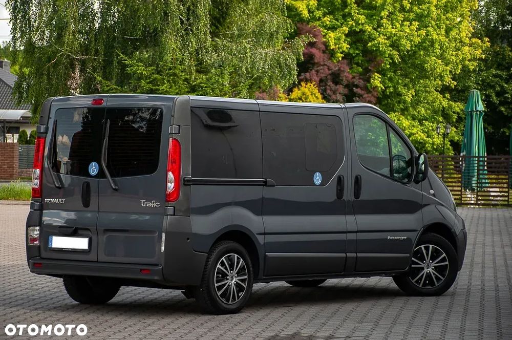 Renault Trafic - 17