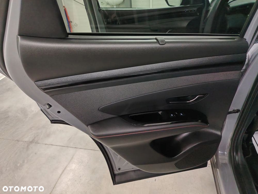 Hyundai Tucson 1.6 T-GDi 4WD N Line - 22