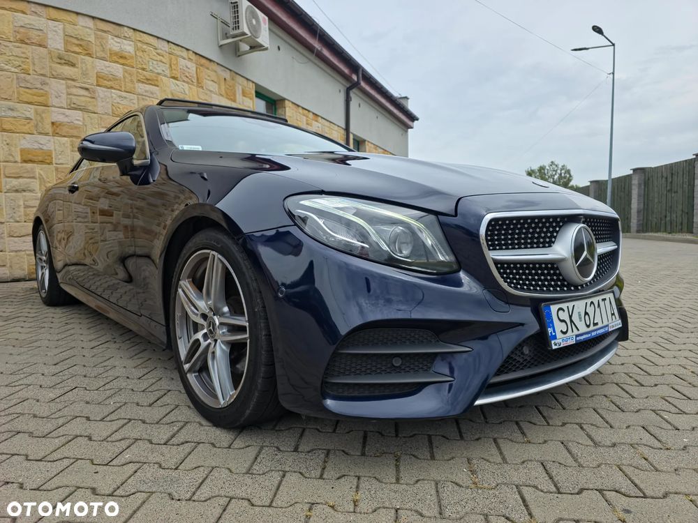 Mercedes-Benz Klasa E 220 d 4-Matic 9G-TRONIC - 22