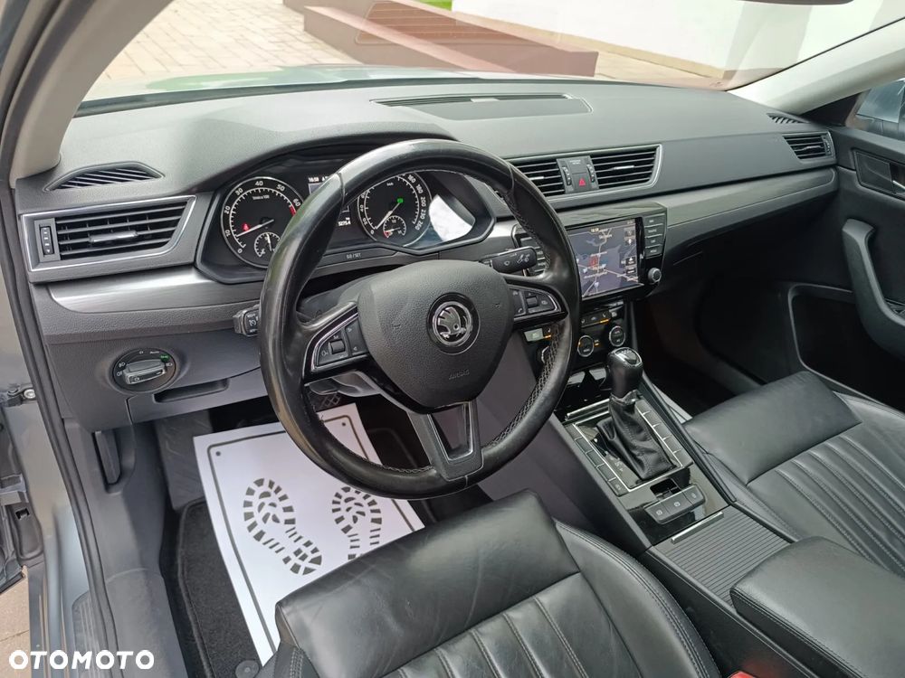 Skoda Superb 1.4 TSI ACT DSG Ambition - 26