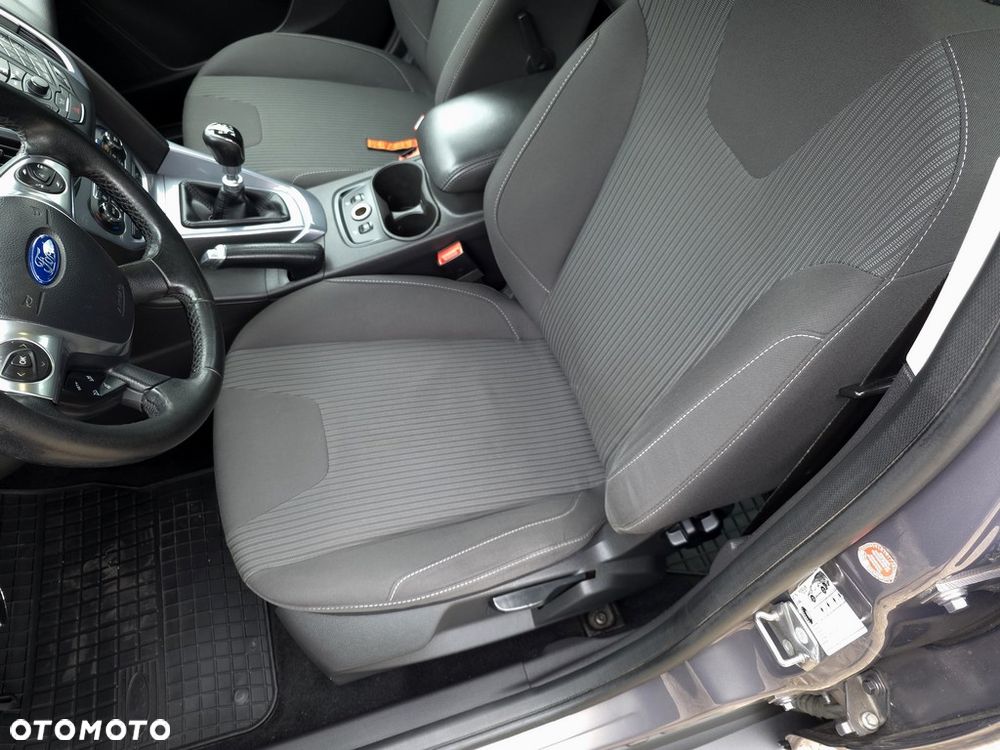 Ford Focus 2.0 TDCi Titanium - 13
