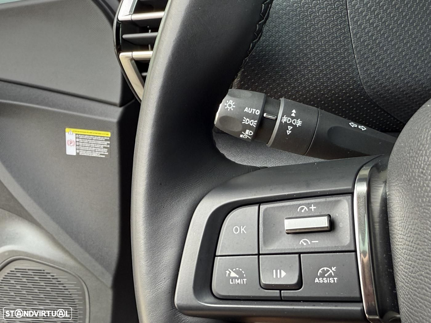 Citroën C4 1.2 PureTech Shine - 26