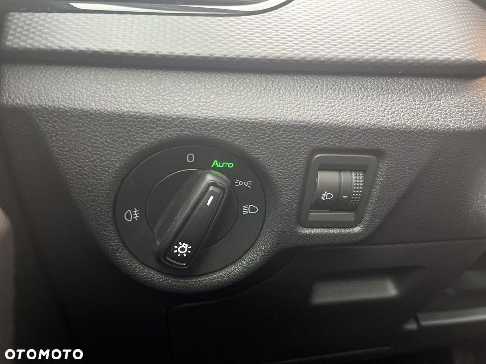 Skoda Kamiq 1.0 TSI Ambition DSG - 14