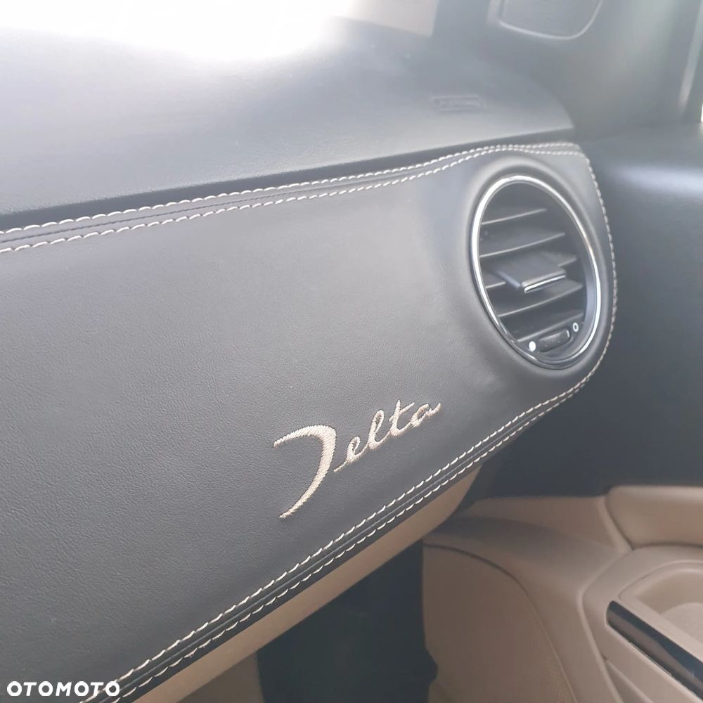 Lancia Delta 2.0 MultiJet 16v Gold - 16