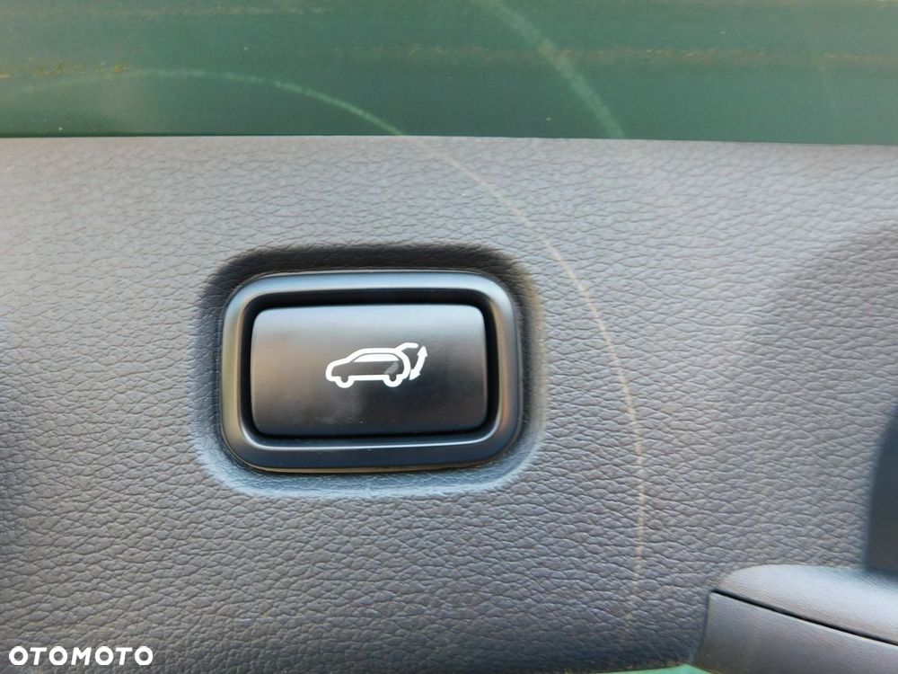 Kia Sportage - 13