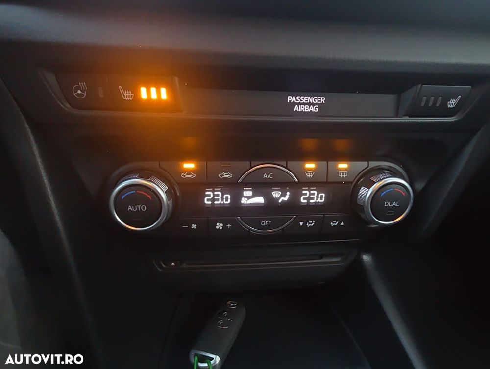 Mazda 3 SKYACTIV-D 150 Black Limited - 18