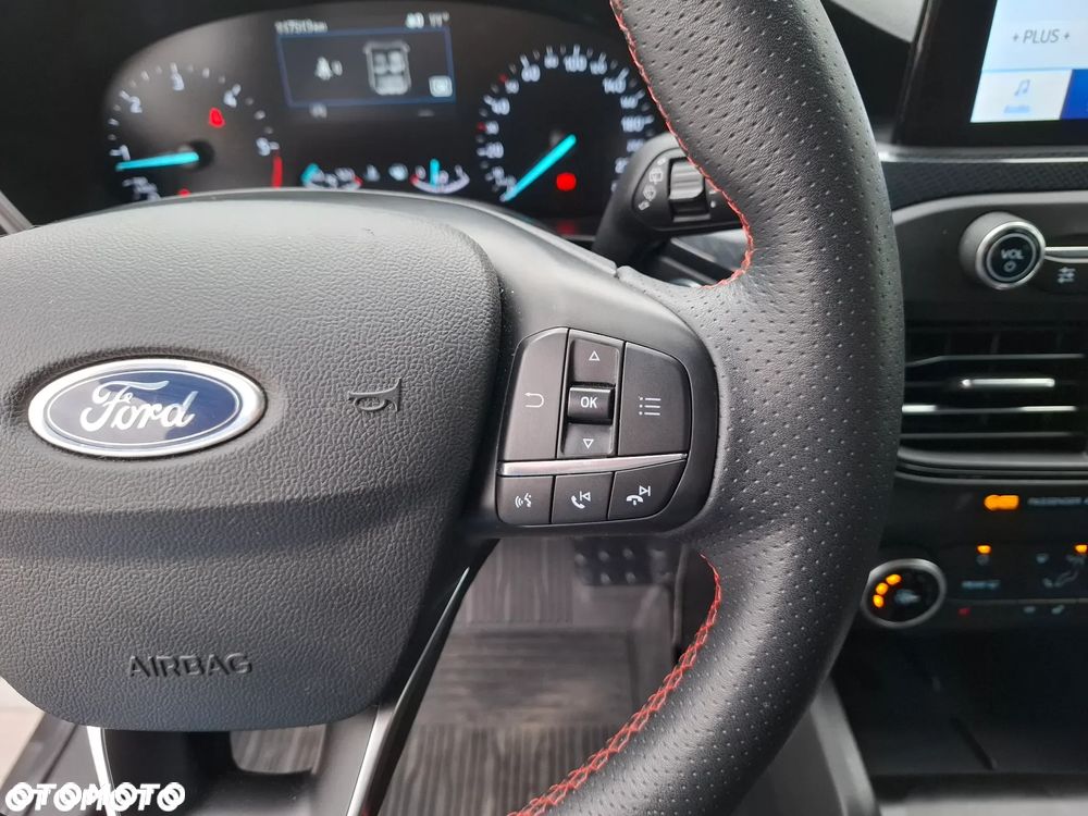 Ford Focus SW 2.0 EcoBlue ST-Line - 20