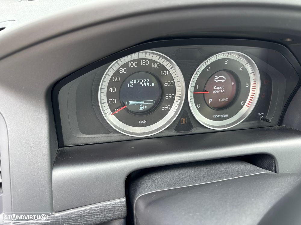 Volvo XC 60 2.0 D4 Summum Geartronic - 13