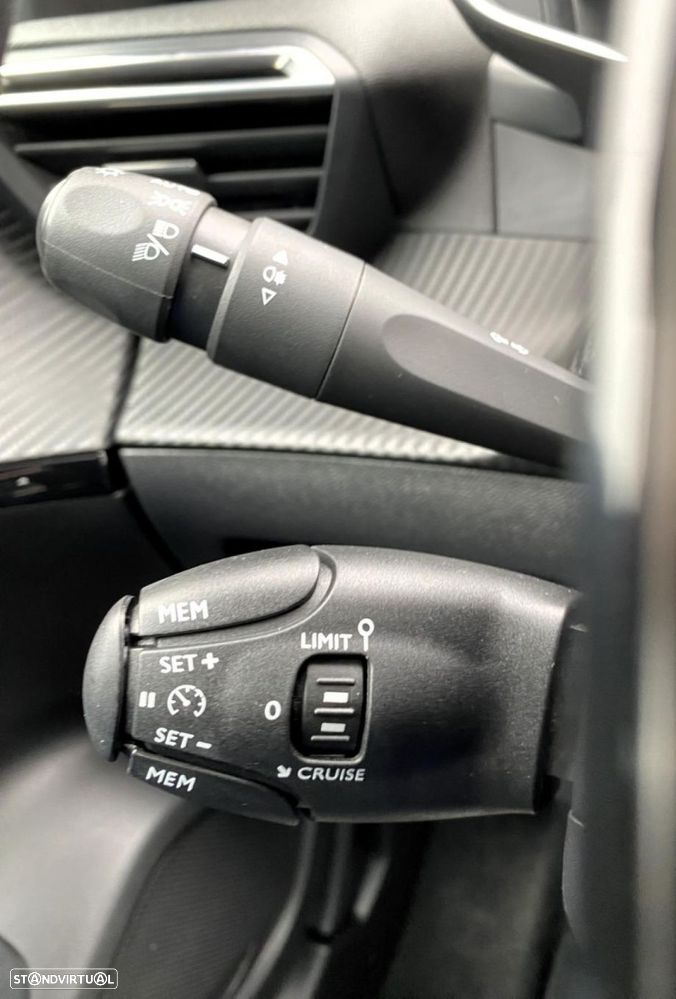 Peugeot 2008 1.5 BlueHDi Allure - 14