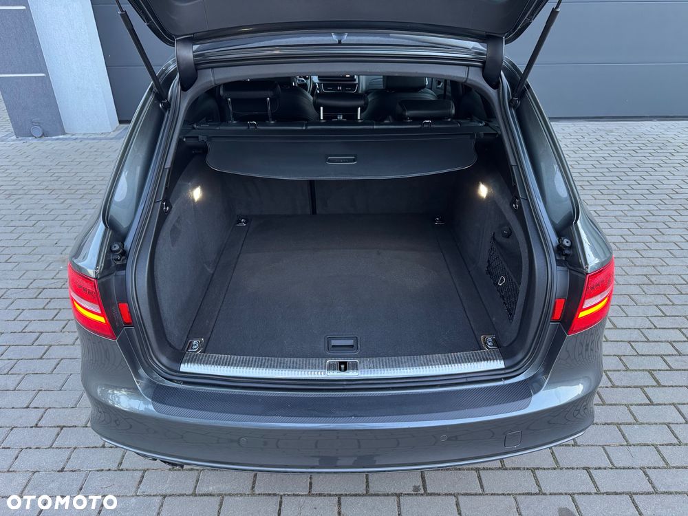 Audi A4 Avant 2.0 TDI DPF clean diesel S line Sportpaket - 35