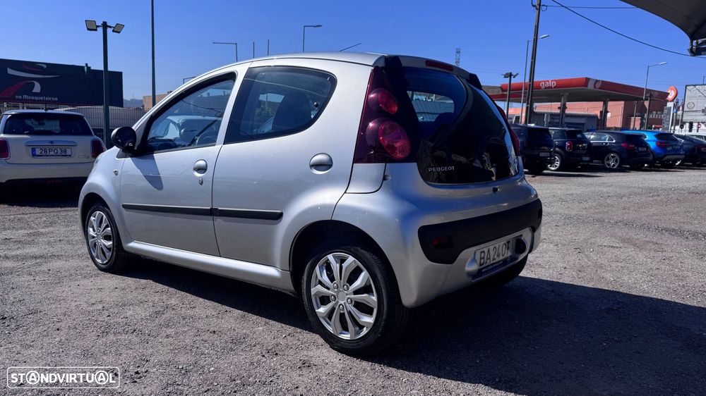 Peugeot 107 1.0 Active - 8