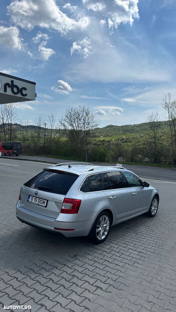 Skoda Octavia 2.0 TDI DSG Style - 8