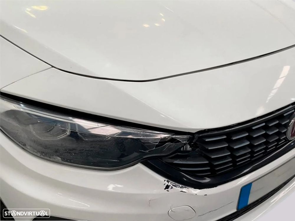 Fiat Tipo Station Wagon 1.3 M-Jet Lounge - 8