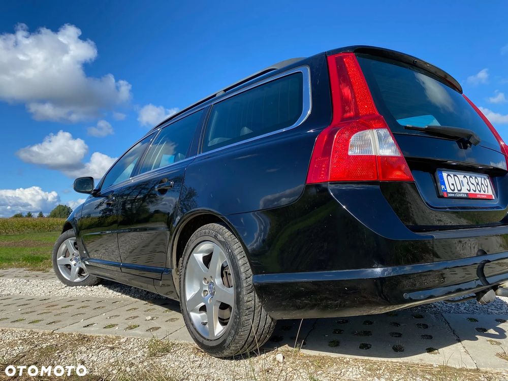 Volvo V70 2.5T Momentum - 11
