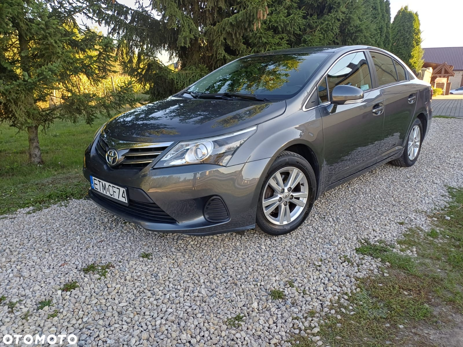 Toyota Avensis 1.8 Premium - 3