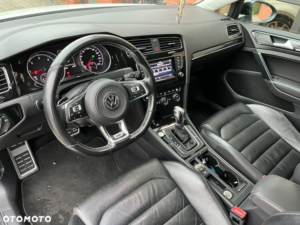 Volkswagen Golf 2.0 BlueTDI DSG Highline - 7