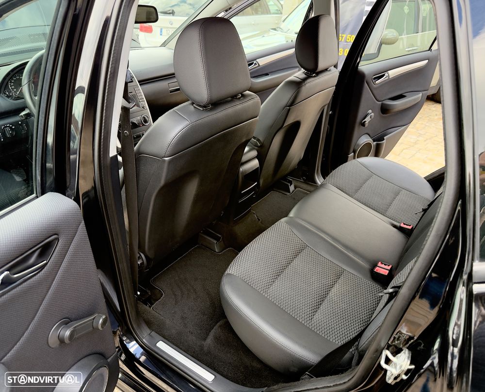 Mercedes-Benz A 160 BlueEFFICIENCY Avantgarde - 44