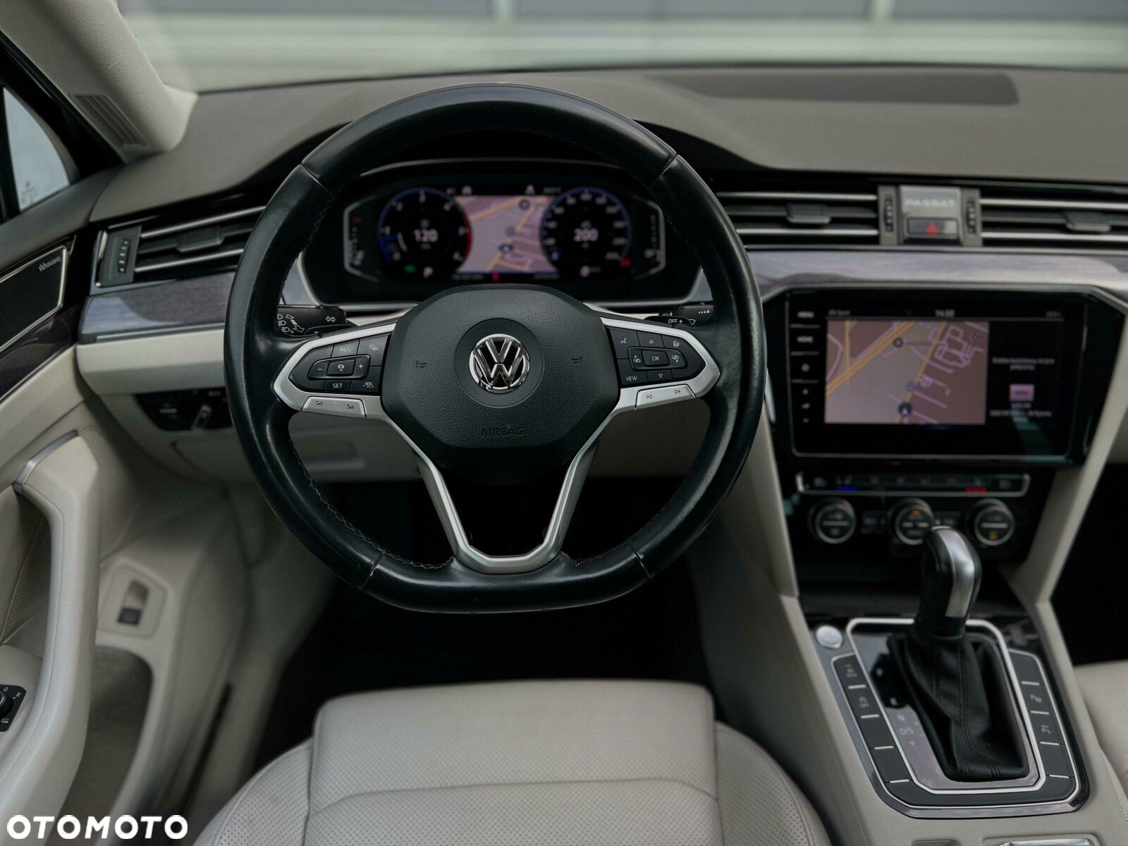 Volkswagen Passat - 28