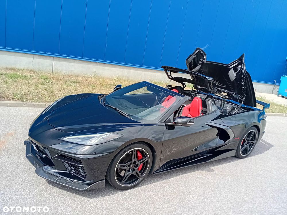 Chevrolet Corvette - 1