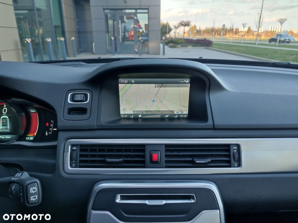 Volvo V70 D5 Geartronic Edition - 17
