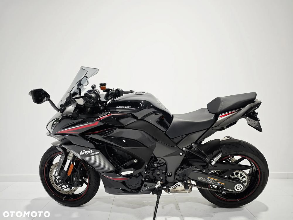 Kawasaki Ninja 1000 SX - 4