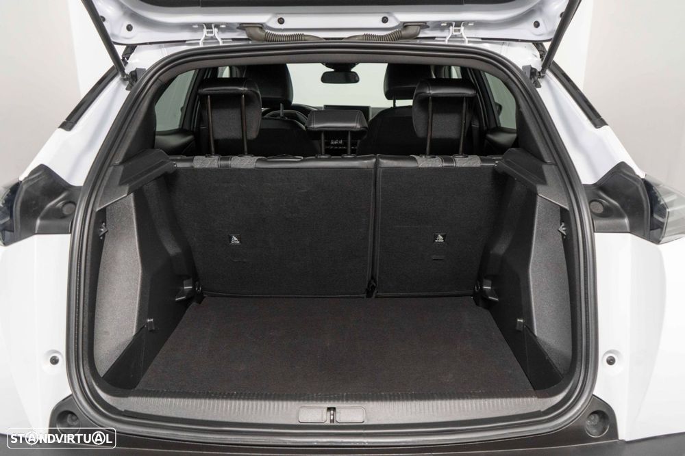 Peugeot 2008 1.2 PureTech Allure Pack EAT8 - 15